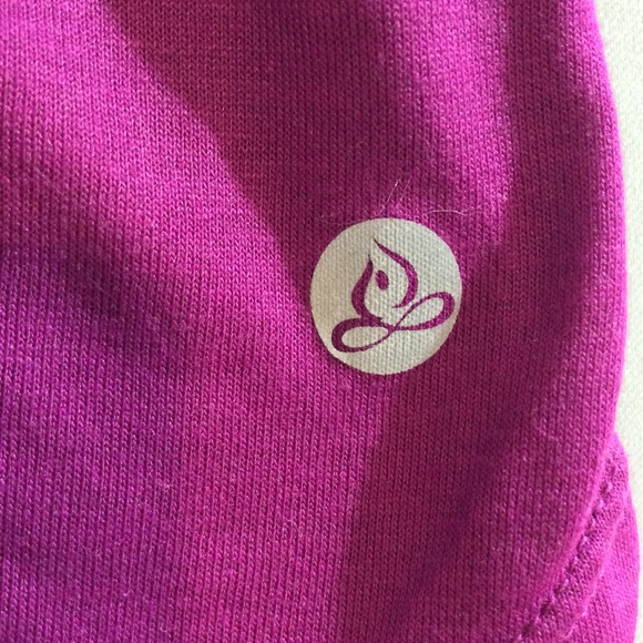 🔵apana workout top - Picture 2 of 4